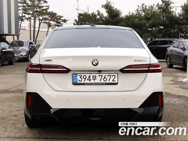 BMW 5-Series 523d M Sport