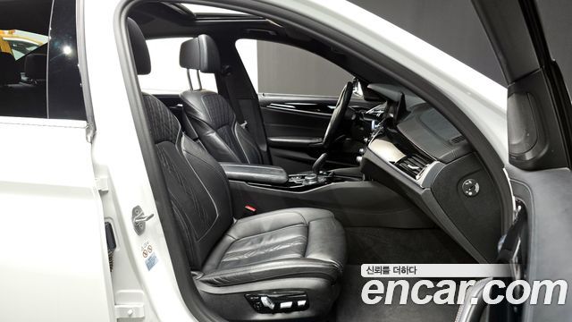 BMW 5-Series 520i M Sport
