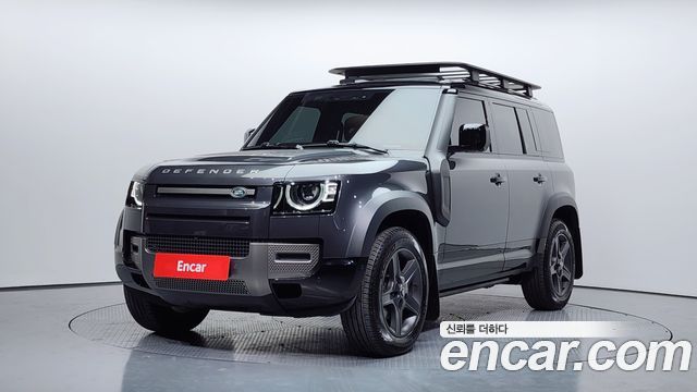 Land Rover Defender 110 P300 X-Dynamic SE