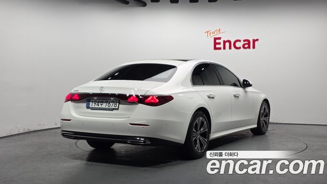 Mercedes-Benz E-Class E200 Avantgarde