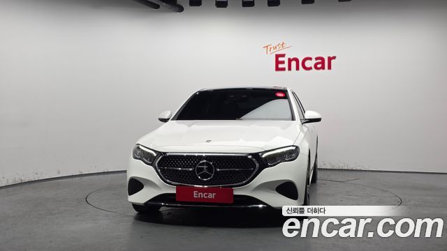 Mercedes-Benz E-Class E200 Avantgarde