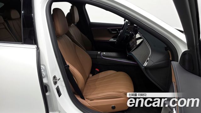 Mercedes-Benz E-Class E200 Avantgarde