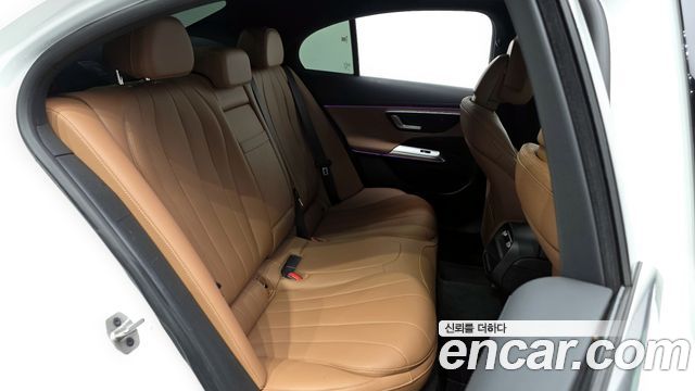 Mercedes-Benz E-Class E200 Avantgarde