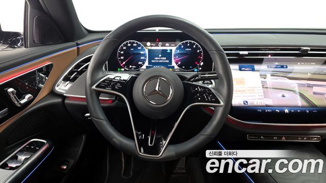 Mercedes-Benz E-Class E200 Avantgarde