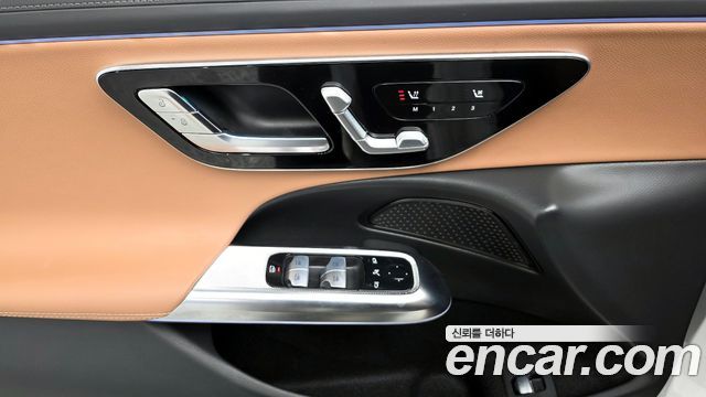 Mercedes-Benz E-Class E200 Avantgarde