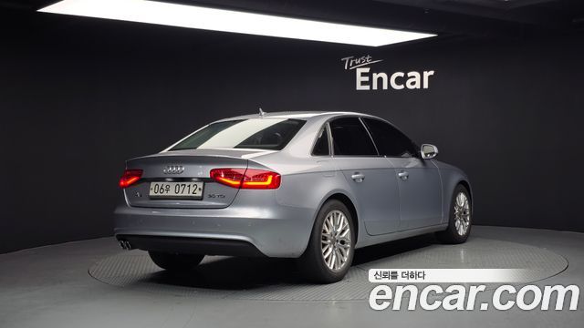 Audi A4 30 TDI Dynamic