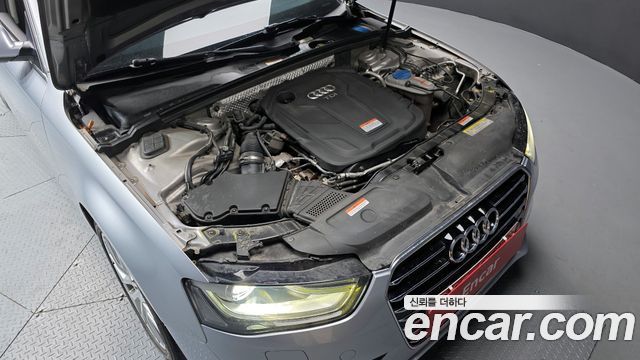 Audi A4 30 TDI Dynamic
