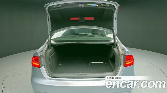 Audi A4 30 TDI Dynamic