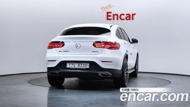 Mercedes-Benz GLC-Class GLC220 d 4MATIC Premium Coupe