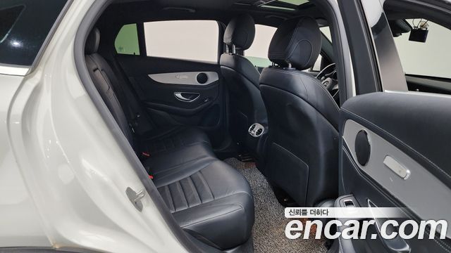 Mercedes-Benz GLC-Class GLC220 d 4MATIC Premium Coupe