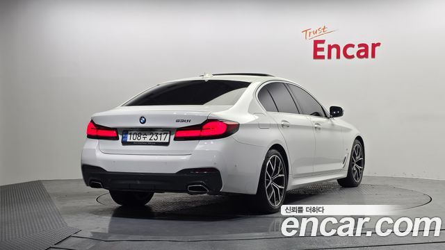 BMW 5-Series 530i M Sport Package