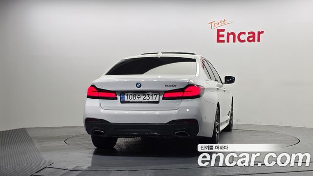 BMW 5-Series 530i M Sport Package