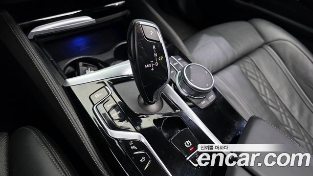 BMW 5-Series 530i M Sport Package