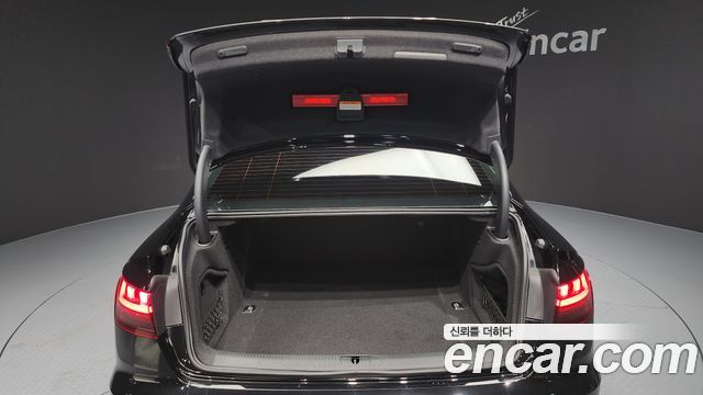 Audi A4 40 TDI Quattro Premium