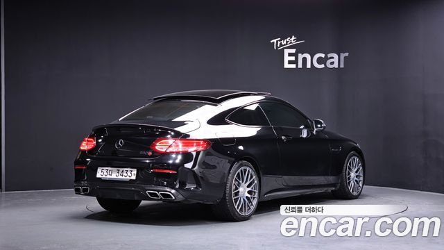 Mercedes-Benz C-Class C63 AMG Coupe