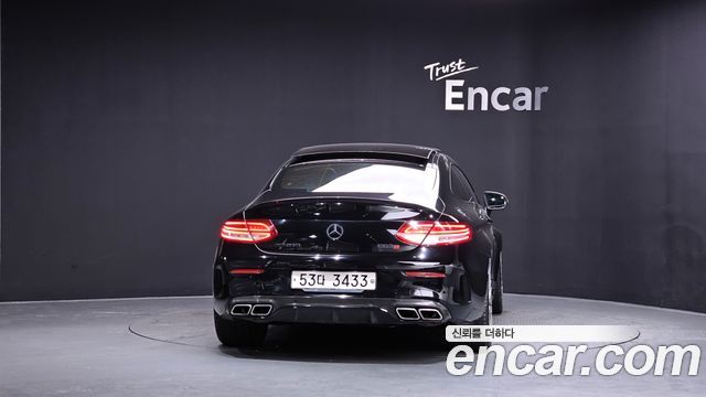 Mercedes-Benz C-Class C63 AMG Coupe