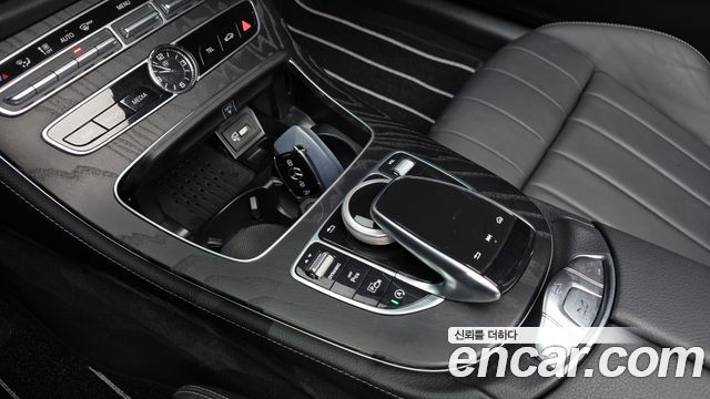 Mercedes-Benz E-Class E220d Cabriolet