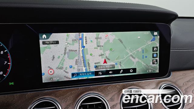 Mercedes-Benz E-Class E250 Exclusive