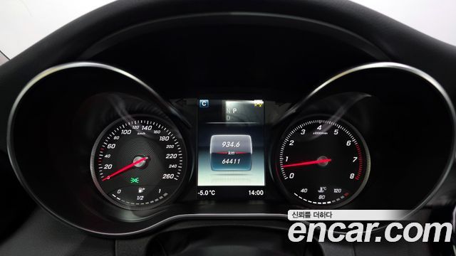 Mercedes-Benz C-Class C200 Avantgarde