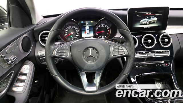Mercedes-Benz C-Class C200 Avantgarde