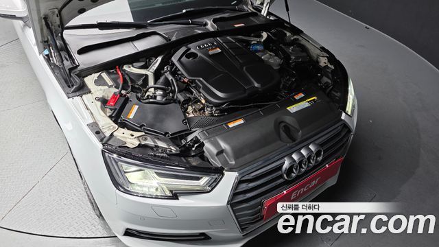 Audi A4 30 TDI Premium