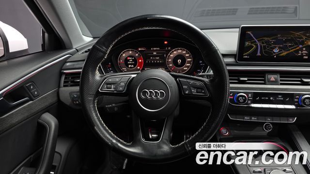 Audi A4 30 TDI Premium