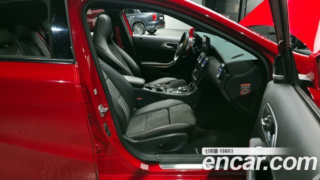 Mercedes-Benz A-Class A45 AMG 4MATIC