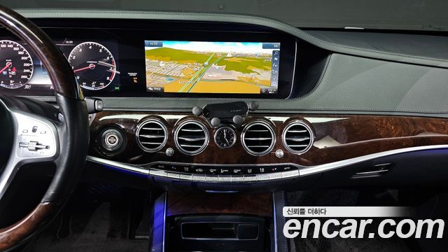 Mercedes-Benz S-Class S560L 4MATIC