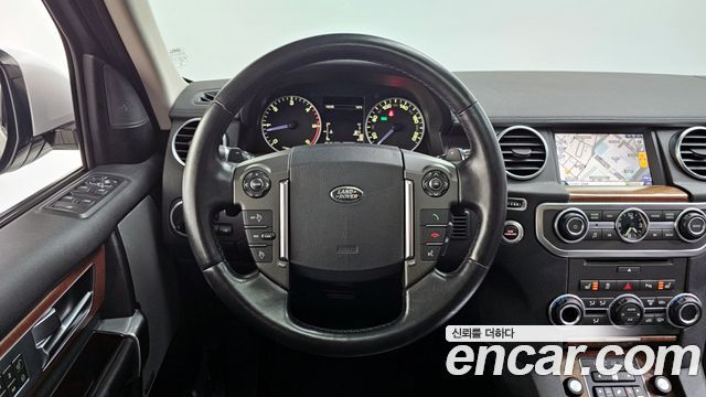 Land Rover Discovery 3.0 SDV6 SE