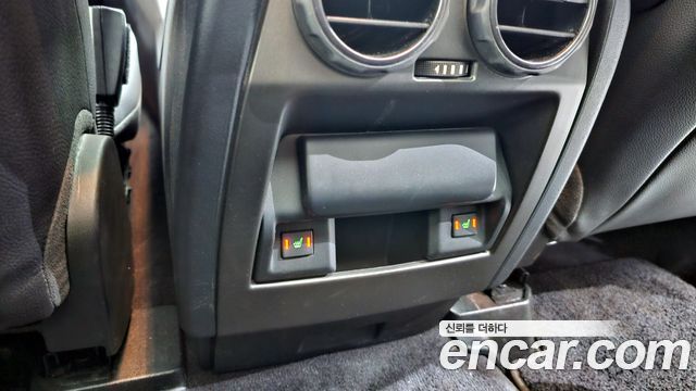 Land Rover Discovery 3.0 SDV6 SE