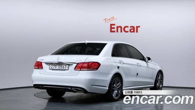 Mercedes-Benz E-Class E250 BlueTec 4MATIC AV