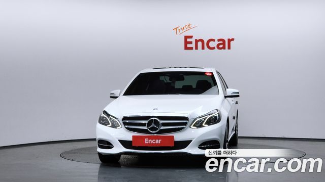 Mercedes-Benz E-Class E250 BlueTec 4MATIC AV