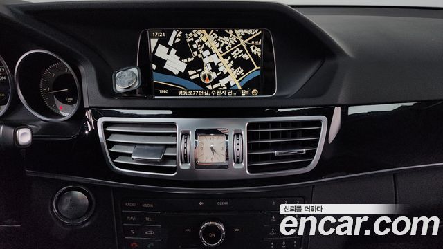 Mercedes-Benz E-Class E250 BlueTec 4MATIC AV