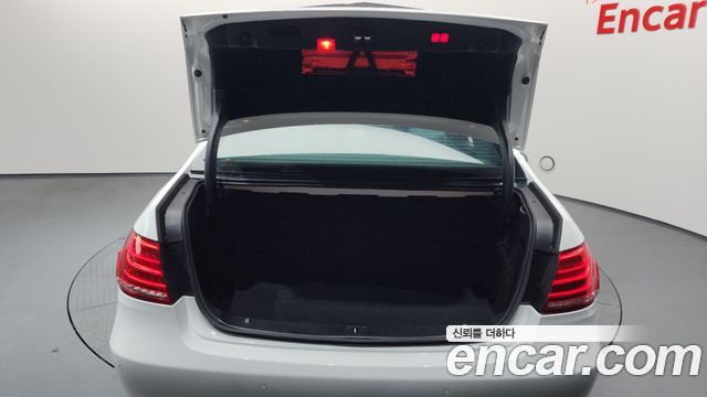 Mercedes-Benz E-Class E250 BlueTec 4MATIC AV