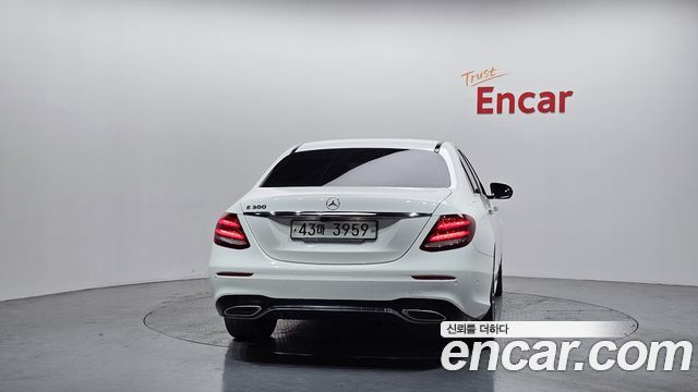 Mercedes-Benz E-Class E300 AMG Line