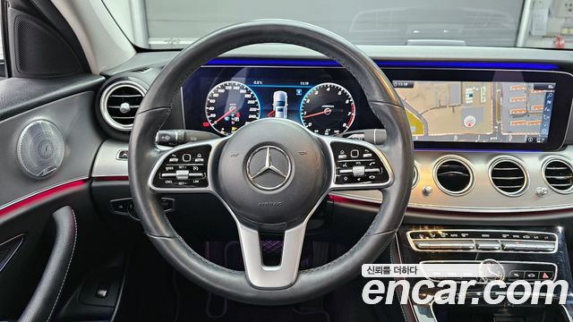 Mercedes-Benz E-Class E300 AMG Line
