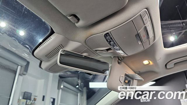 Mercedes-Benz E-Class E300 AMG Line