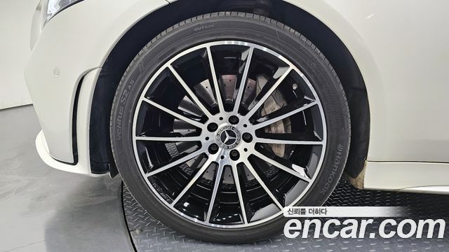Mercedes-Benz CLS-Class CLS450 4MATIC AMG Line