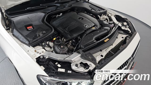Mercedes-Benz E-Class E350 4MATIC Avantgarde