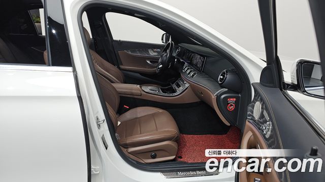 Mercedes-Benz E-Class E350 4MATIC Avantgarde