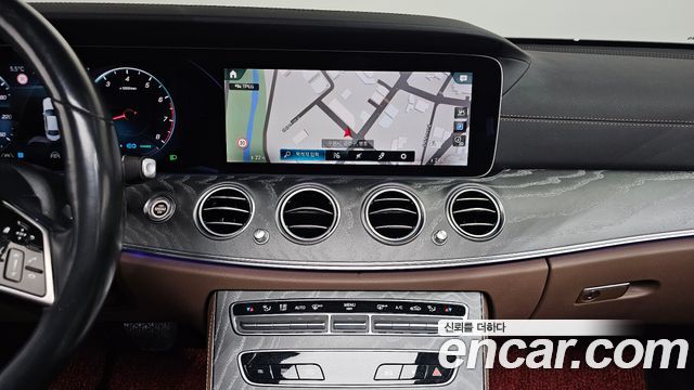 Mercedes-Benz E-Class E350 4MATIC Avantgarde