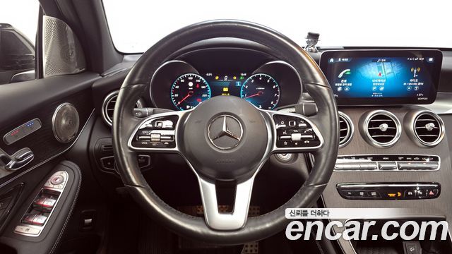 Mercedes-Benz GLC-Class GLC300 4MATIC Premium Coupe