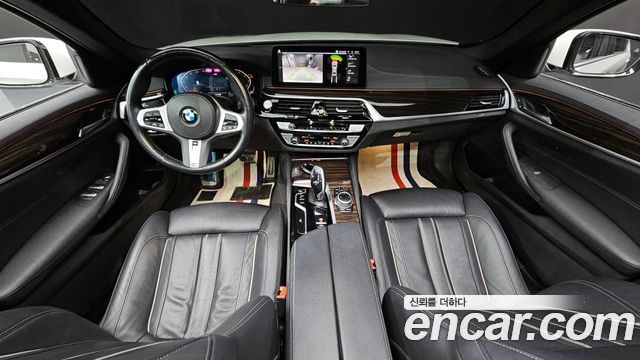 BMW 5-Series 520i M Sport
