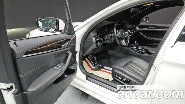 BMW 5-Series 520i M Sport