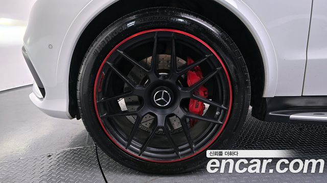 Mercedes-Benz GLE-Class AMG GLE63 4MATIC