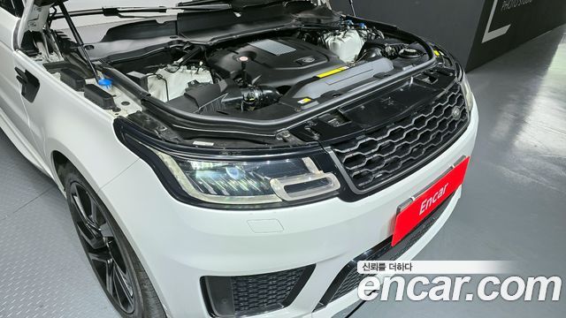 Land Rover Range Rover Sport 3.0 SDV6 HSE Dynamic