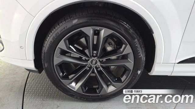 Audi Q7 55 TFSI Quattro Premium