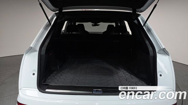 Audi Q7 55 TFSI Quattro Premium