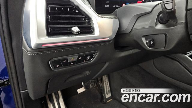 BMW XM 4.4