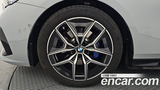 BMW 5-Series 520i M Sport